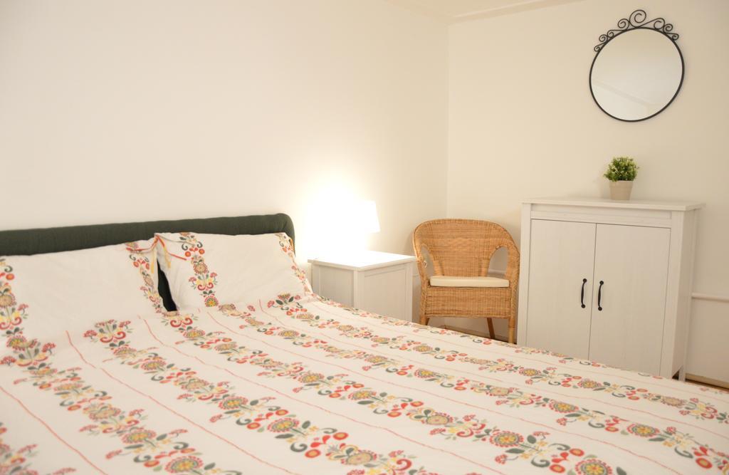 Friendly Apartment In Center Budapeste Exterior foto